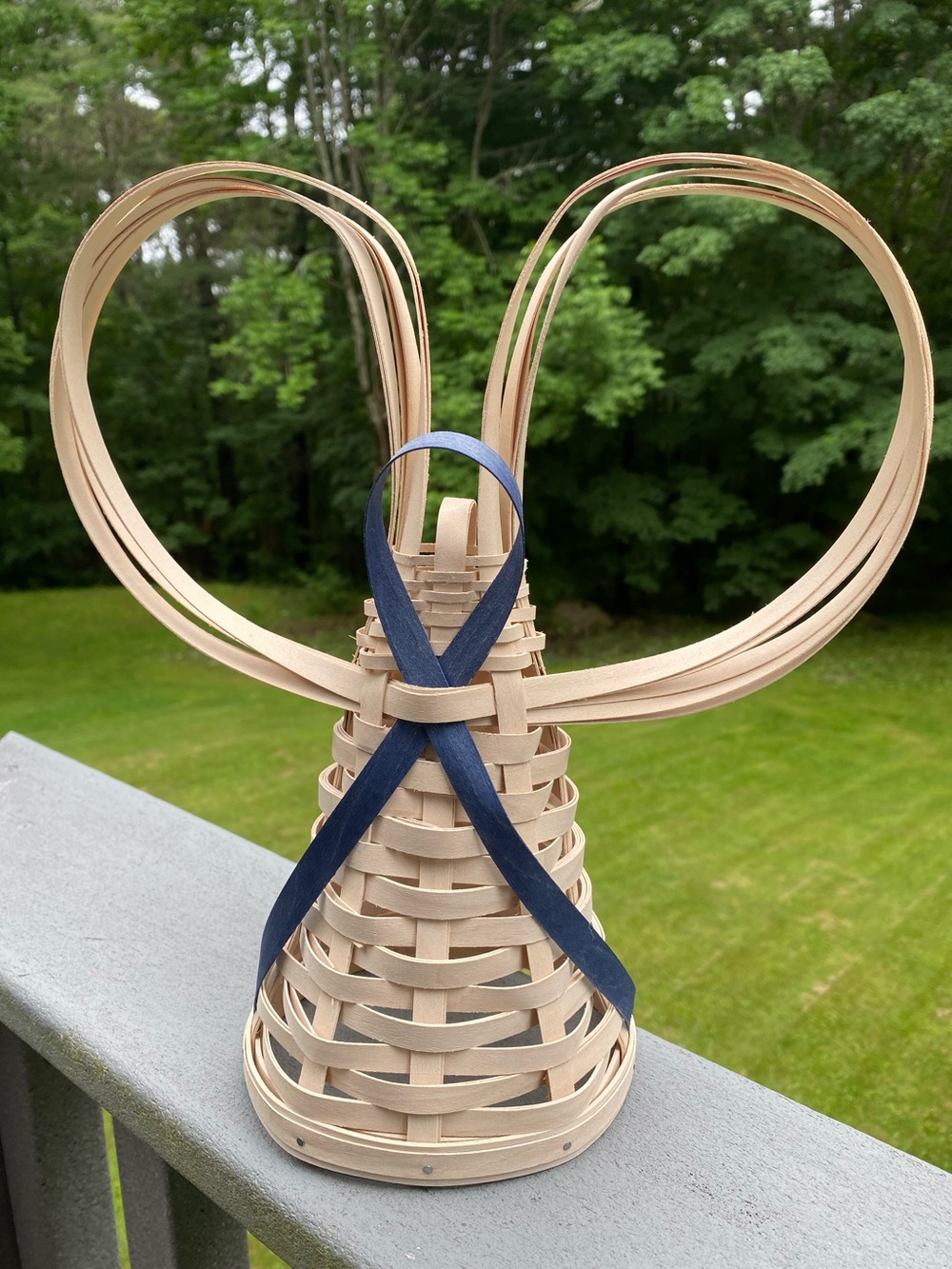 Longaberger 2015 With Wings of Weave The Angel Tree Topper With Blue Ribbon